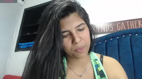 Andreina  online show from December 5, 11:18 pm