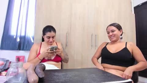 Snapshot of andreitatruji chatting on September 15, 7:47 pm yudith online show from September 15, 7:47 pm