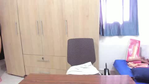 Snapshot of andreitatruji chatting on May 15, 7:43 pm yudith online show from May 15, 7:43 pm