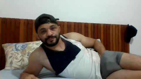 Snapshot of andreloko123 chatting on November 4, 1:16 am andreloko123 online show from November 4, 1:16 am