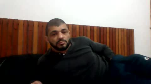 Snapshot of andreloko123 chatting on May 28, 11:35 pm andreloko123 online show from May 28, 11:35 pm