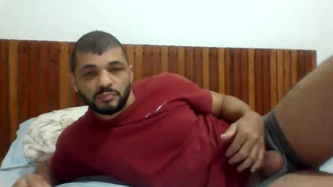 Snapshot of andreloko123 chatting on June 3, 1:08 am andreloko123 online show from June 3, 1:08 am