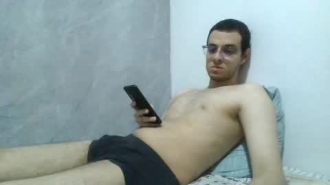 andres129494 online show from March 29, 1:27 am