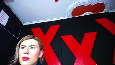 Alann online show from April 12, 1:38 pm