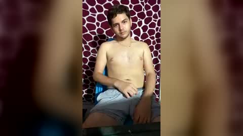 Snapshot of andres_178 chatting on July 19, 4:49 am andres_178 online show from July 19, 4:49 am