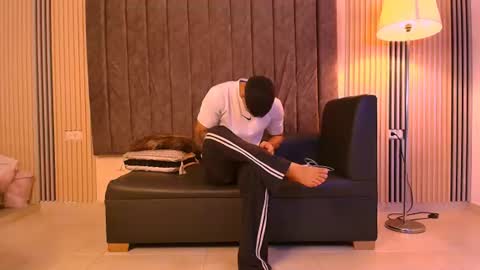 Snapshot of andres_stud chatting on July 12, 3:19 am andres_stud online show from July 12, 3:19 am