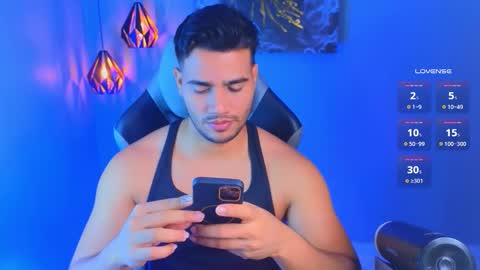 Andres online show from February 2, 1:32 pm