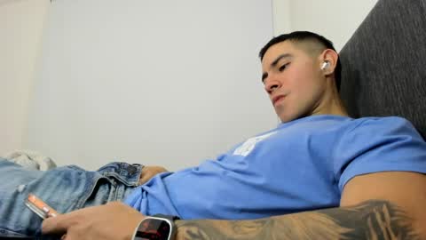 onlyfanscallmegotter online show from April 9, 2:33 am