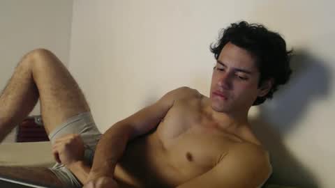 Andres Torres online show from February 13, 1:40 am