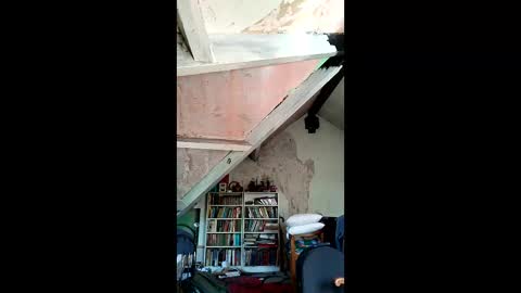Snapshot of andrew160258 chatting on May 1, 11:04 am Andrew online show from May 1, 11:04 am