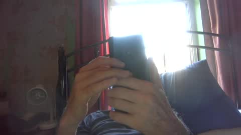 Snapshot of andrew160258 chatting on July 10, 10:18 am Andrew online show from July 10, 10:18 am