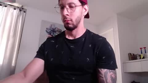 Snapshot of andrew_mathe chatting on March 1, 2:52 pm Andrew Mathwes online show from March 1, 2:52 pm