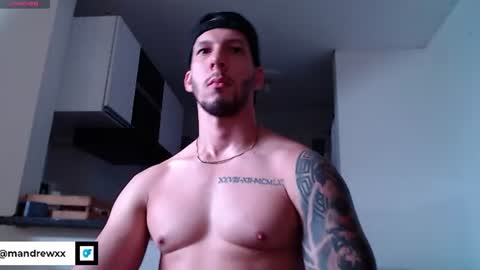 Snapshot of andrew_mathe chatting on July 16, 10:49 pm Andrew Mathwes online show from July 16, 10:49 pm