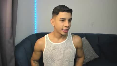 Andrew M. online show from April 11, 1:54 am