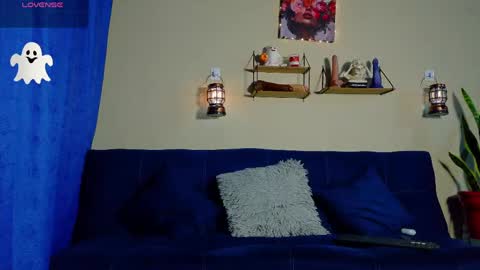 Snapshot of andrewfalcon_ chatting on May 10, 9:58 am andrewfalcon_ online show from May 10, 9:58 am