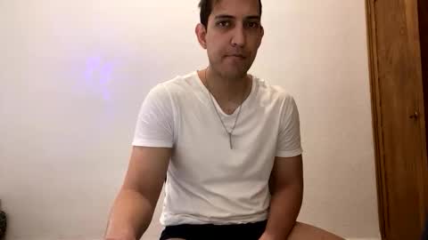 Snapshot of andrewgva chatting on February 27, 11:54 am andrewgva online show from February 27, 11:54 am