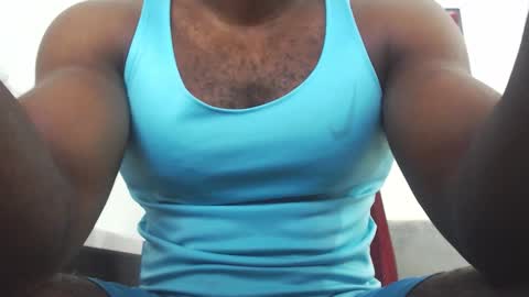 Andrew Oconnor online show from December 17, 12:00 pm