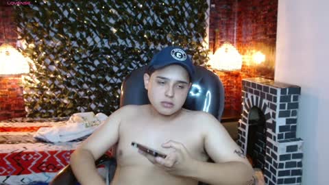 ANDREW online show from January 13, 8:15 pm