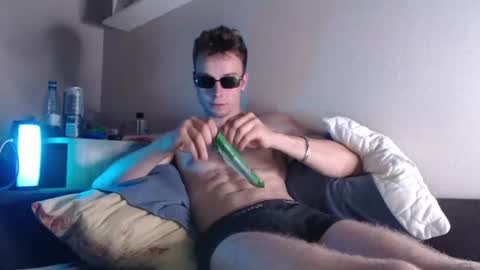 Snapshot of andrian_sweety chatting on July 12, 10:12 pm andrian_sweety online show from July 12, 10:12 pm