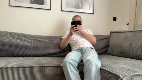 Snapshot of andrii3000 chatting on April 19, 12:37 pm andrii3000 online show from April 19, 12:37 pm