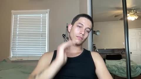 Snapshot of androash chatting on March 16, 6:12 pm androash online show from March 16, 6:12 pm