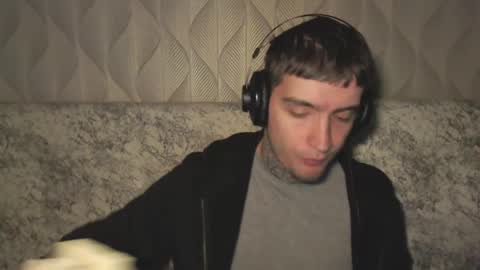 andy4life online show from June 7, 9:40 pm