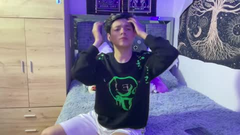 Andy online show from February 3, 5:35 pm