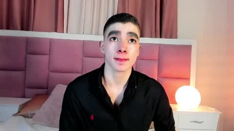 Andy online show from May 11, 3:45 am