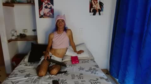 Snapshot of andy_caandy chatting on February 8, 9:51 pm Andy Candy online show from February 8, 9:51 pm