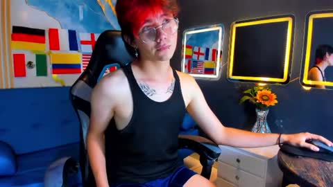 Snapshot of andy_collin5 chatting on July 3, 6:47 pm andy_collin5 online show from July 3, 6:47 pm