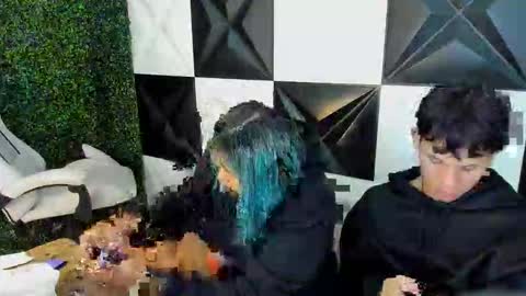 andy_dan1 online show from November 29, 8:12 pm