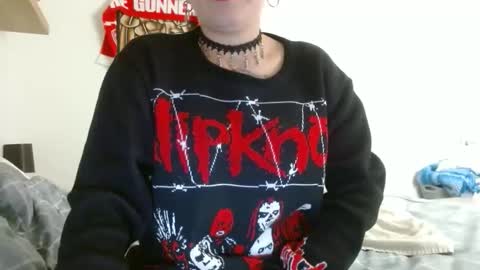 Snapshot of andy_rock_ chatting on October 10, 11:53 am andy online show from October 10, 11:53 am