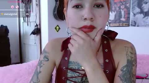 Snapshot of andy_rock_ chatting on November 9, 5:22 pm andy online show from November 9, 5:22 pm