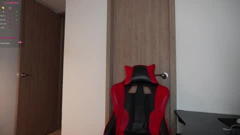 Snapshot of andy_weld chatting on January 7, 10:29 am my onlyfans online show from January 7, 10:29 am