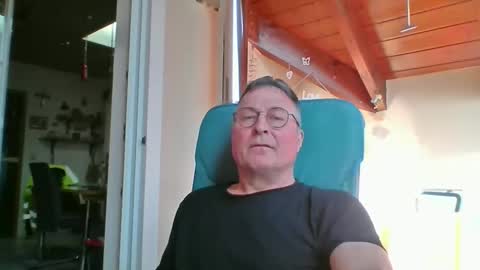 andybayern online show from March 6, 12:01 pm