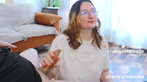 Snapshot of andycherrysecrets chatting on February 12, 3:29 pm Cherry online show from February 12, 3:29 pm