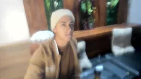 Andy Joy  online show from November 20, 11:43 am