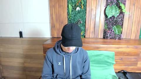 Andy Joy  online show from February 8, 11:24 am