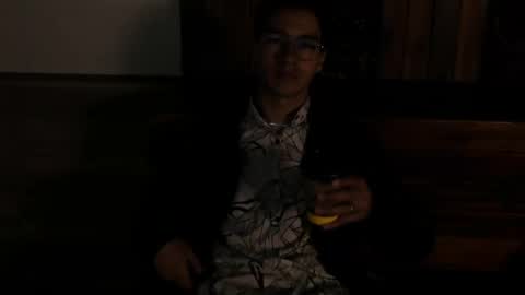 Andy Joy  online show from April 10, 11:04 am