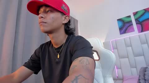 Andy Kings online show from March 19, 3:32 am