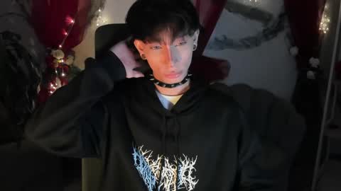 Andy online show from April 17, 10:35 pm