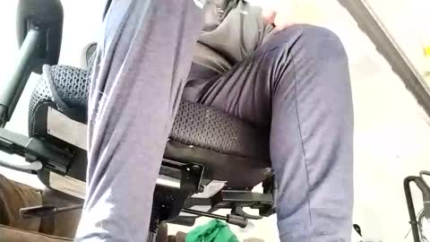 anewguy567 online show from December 22, 4:37 pm