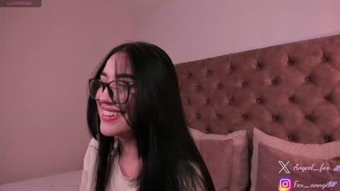 Snapshot of angeel_fox chatting on July 3, 11:44 pm Angel online show from July 3, 11:44 pm