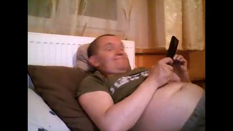 Snapshot of angel26sexy chatting on April 25, 11:02 pm Angel online show from April 25, 11:02 pm