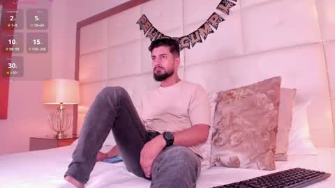 Snapshot of angel__stone chatting on July 1, 12:18 pm Angel online show from July 1, 12:18 pm