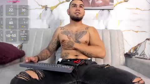 Snapshot of angel__tattoo chatting on July 8, 10:36 pm angel__tattoo online show from July 8, 10:36 pm