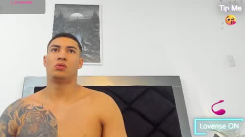 Snapshot of angel_adamx chatting on July 12, 10:06 am Angel online show from July 12, 10:06 am