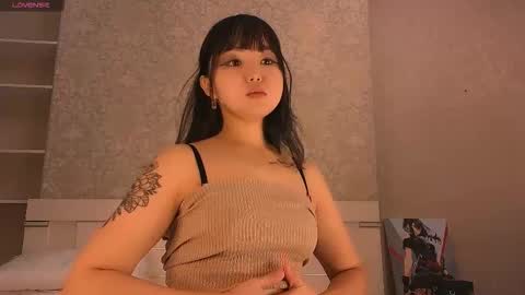 Snapshot of angel_asia_ chatting on October 19, 10:16 am angel_asia_ online show from October 19, 10:16 am