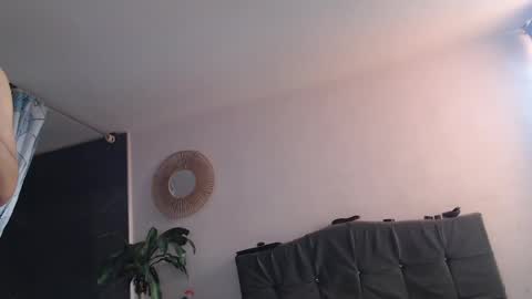 Snapshot of angel_bunny7 chatting on April 28, 6:24 pm Angel Bunny7 online show from April 28, 6:24 pm