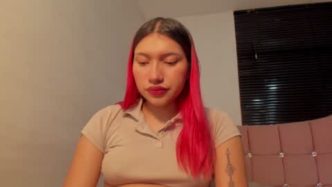 Snapshot of angel_copper chatting on January 9, 11:56 pm Angie indepent model online show from January 9, 11:56 pm